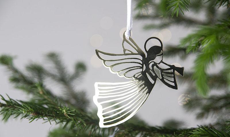 https://nordicdesignshome.com.au/collections/christmas-decorations-shiny