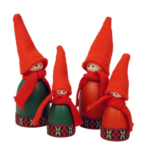 Santa Björn and Santa Benny in Green and Red